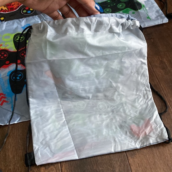 BUNDLE🎮!!! - Picture 4 of 5